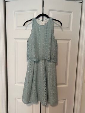 Reiss Pale Green Scalloped Lace Dress Set
